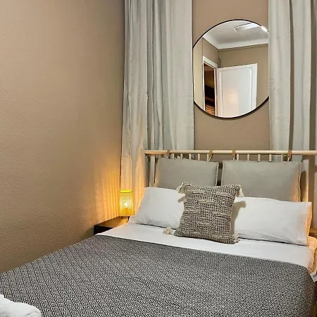 Sagrada Familia 4Bd Only For Families Or Business Groups Apartment Barcelona Exterior photo