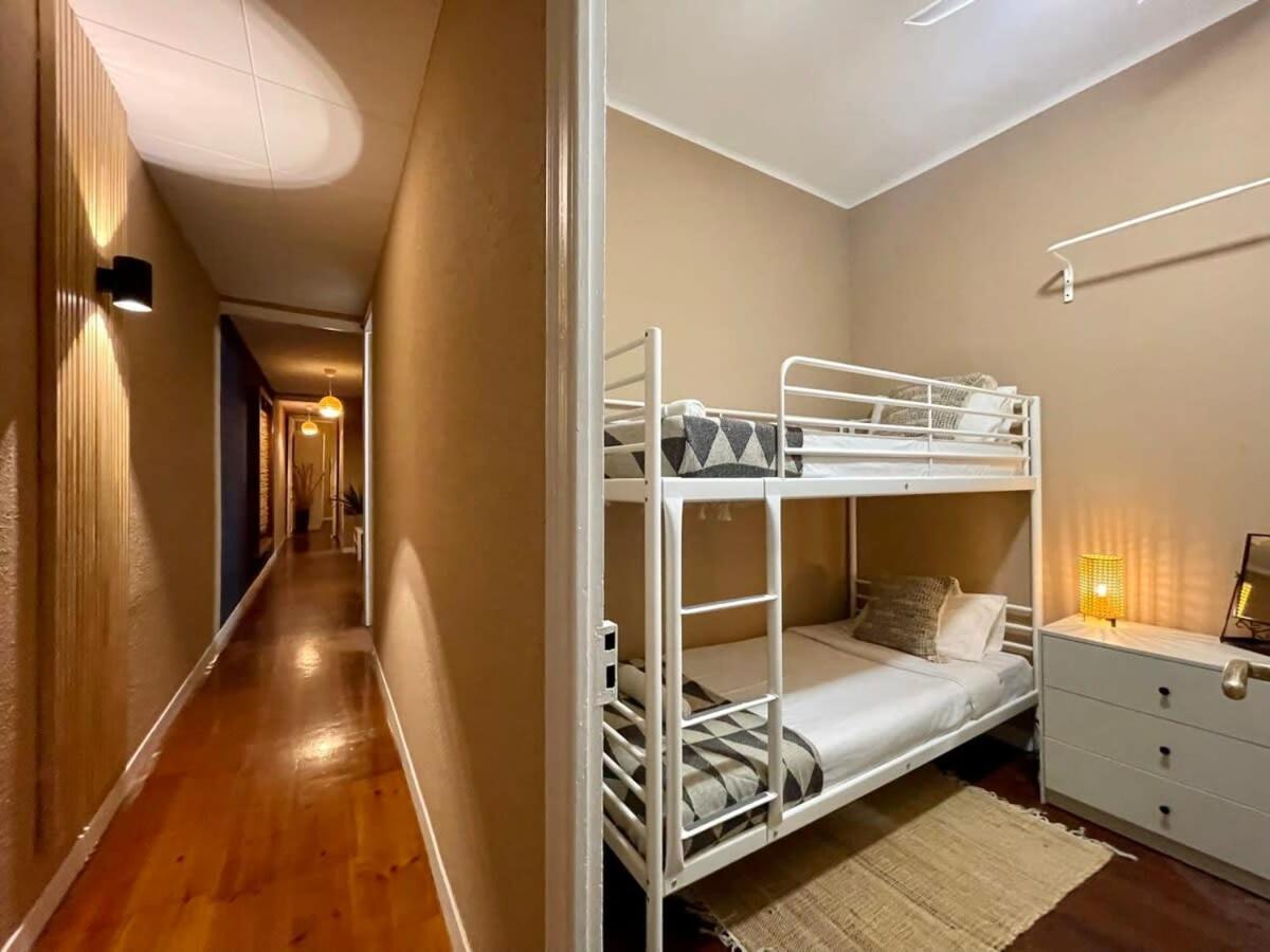 Apartment Sagrada Familia 4bd Only For Families Or Business Groups Barcelona